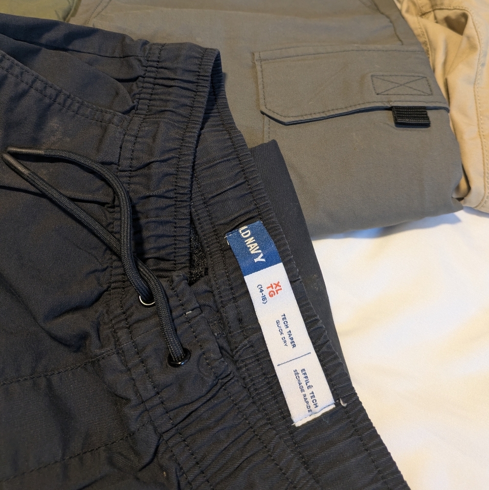 4 PAIRS OF Old Navy Boys waterproof built in tech pants - Picture 9 of 13